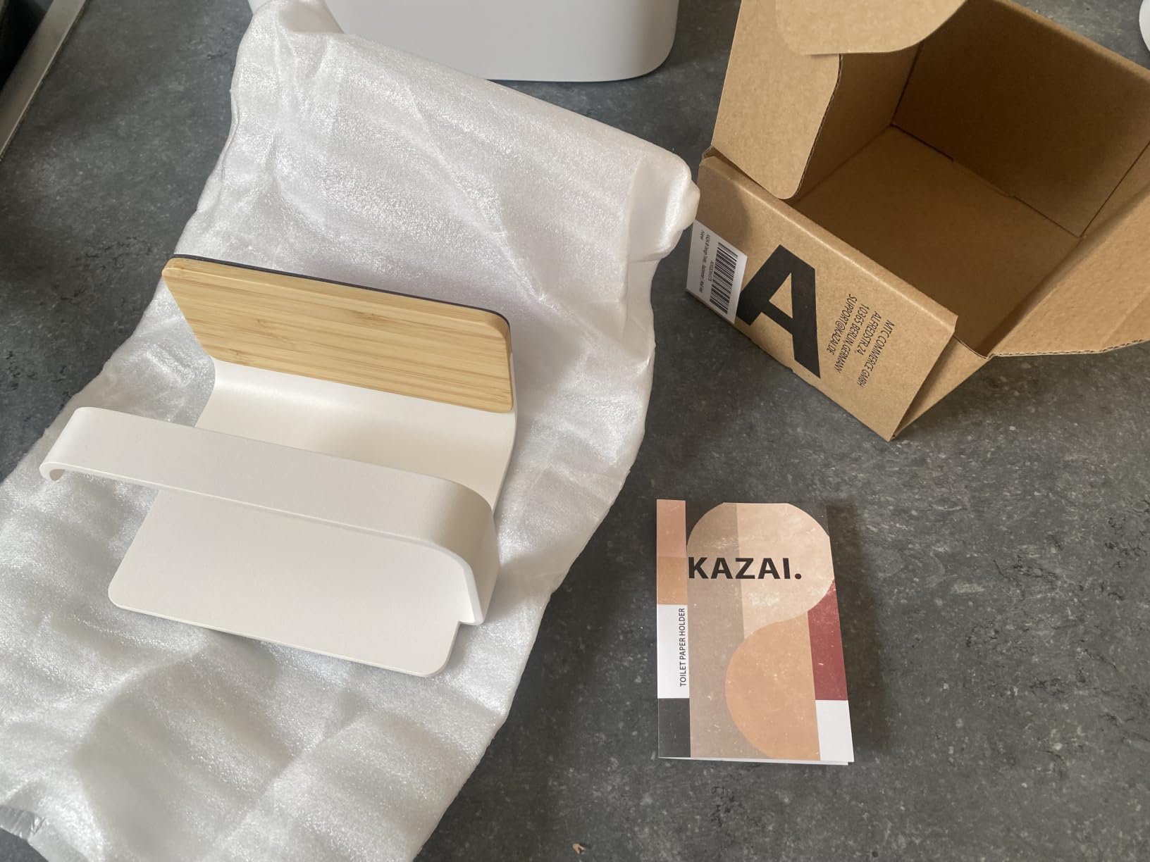 Hält super