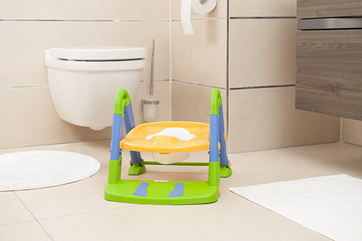 rotho-kidskit-toilettentrainer-3in1-t-pfchen-wei image 7