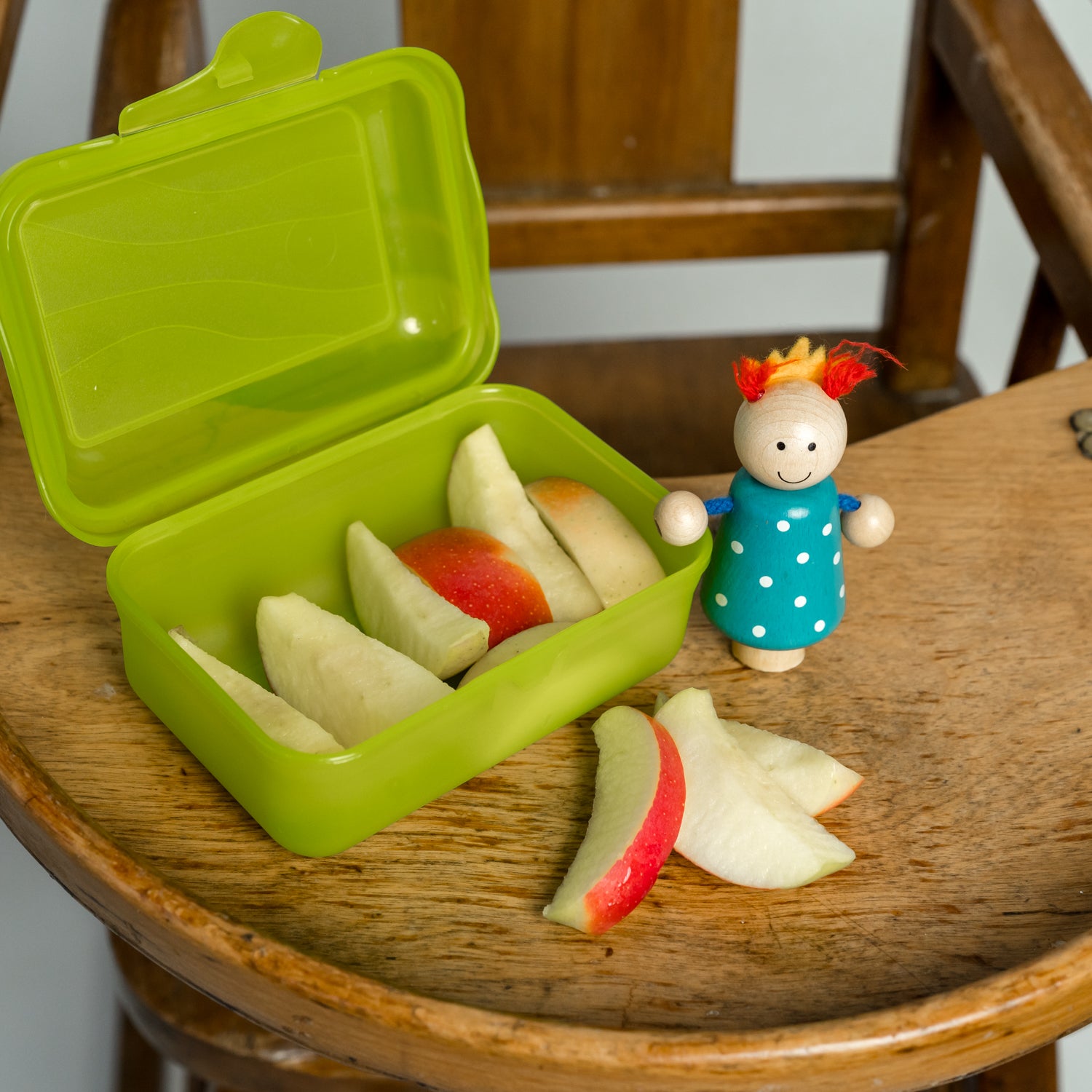 rotho-fun-box-0-4-l-lunchbox-horizontblau image 3