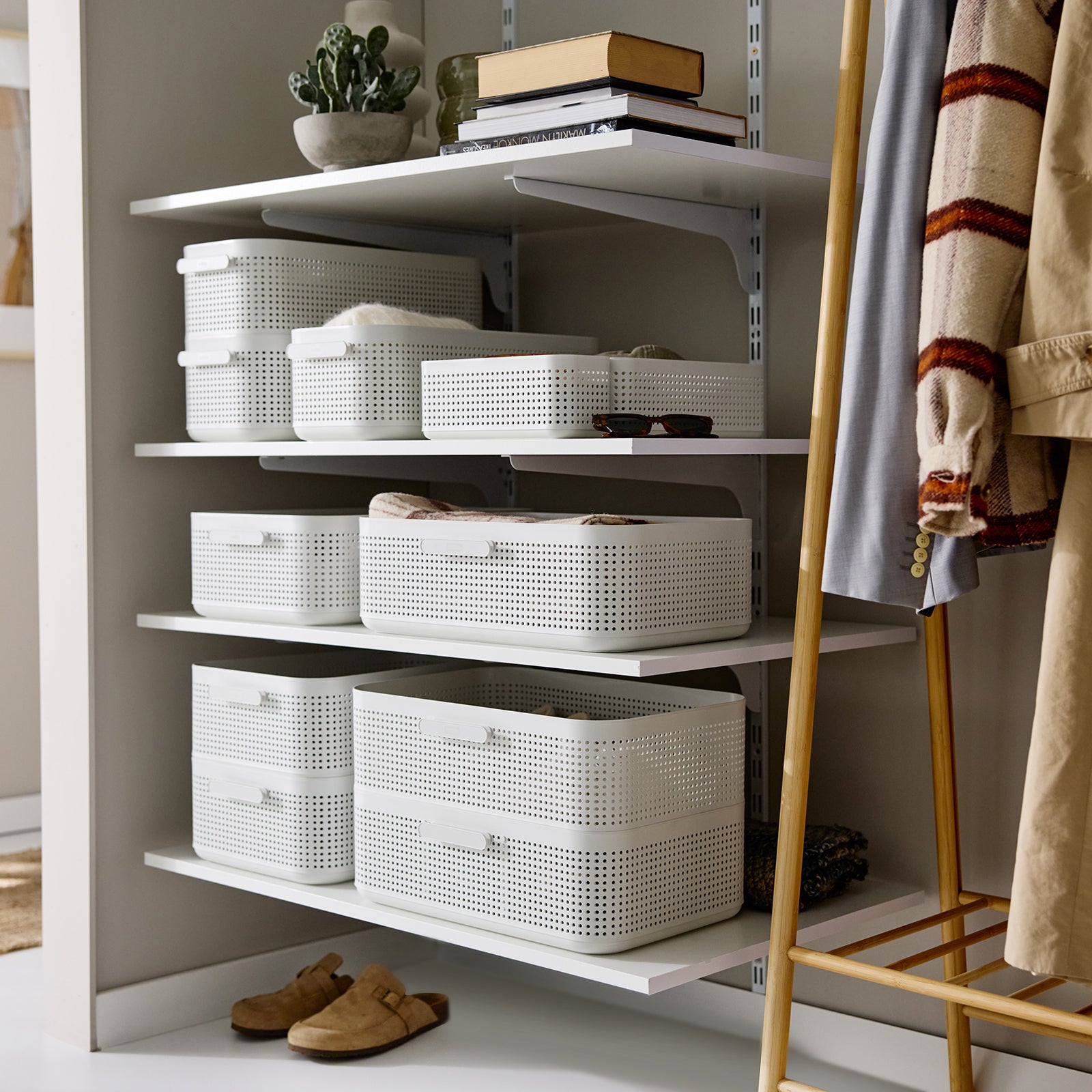rotho-wop-kleiderschrank-organizer-box-m-2er-set-wei-stapelbar image 6