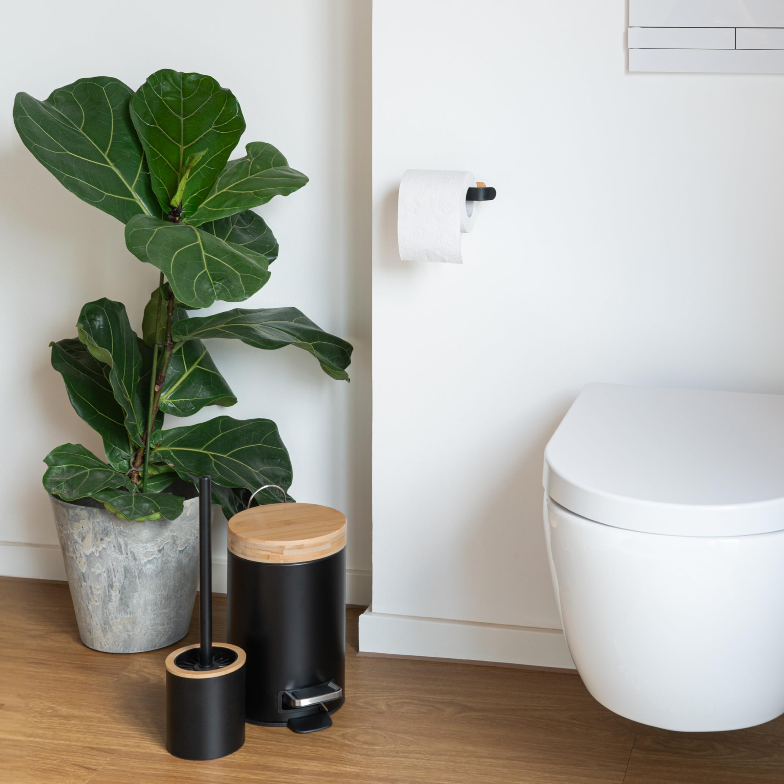 kazai-leif-toilettenpapierhalter-schwarz-matt-ohne-bohren-bambus image 6