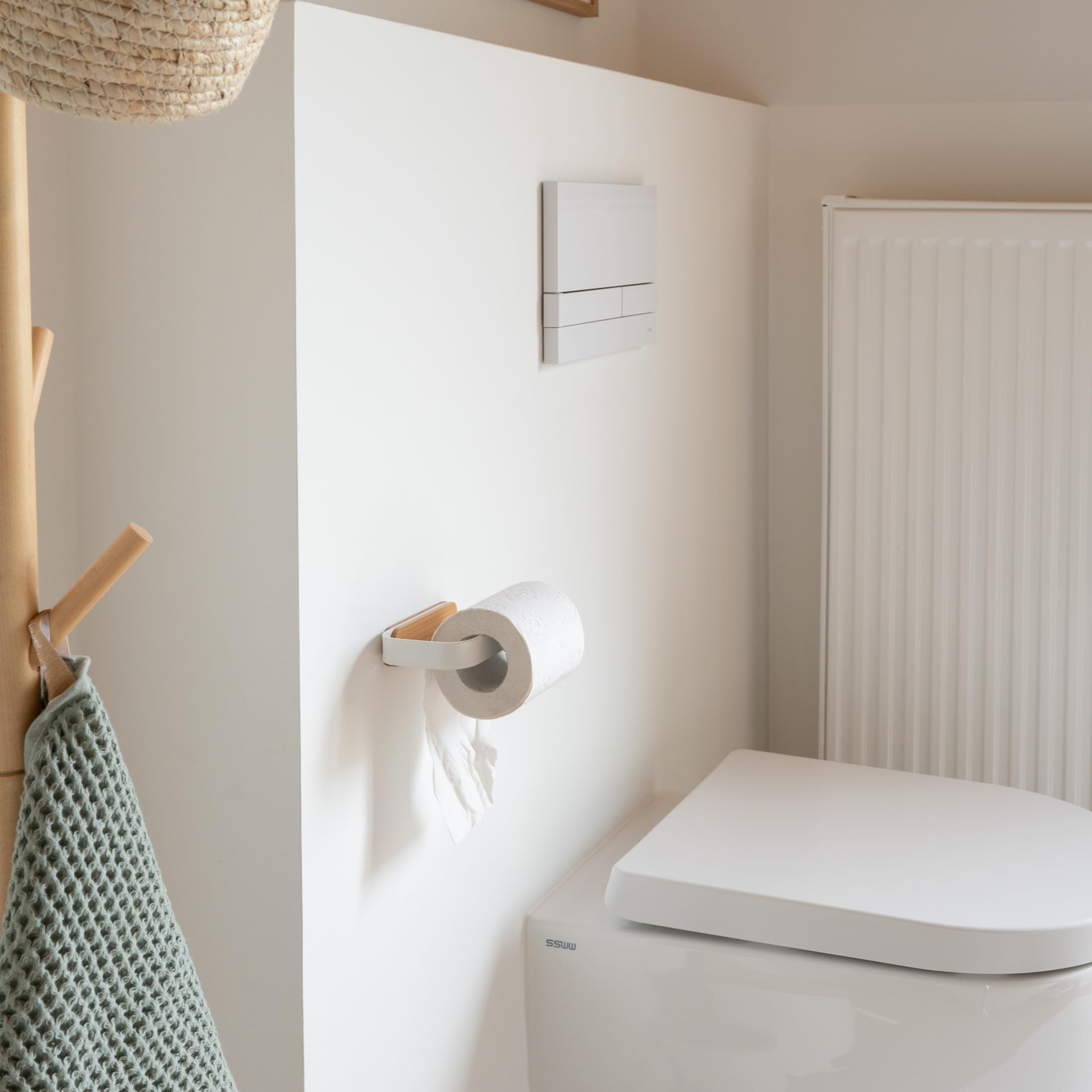 kazai-leif-toilettenpapierhalter-wei-matt-ohne-bohren-bambus image 5