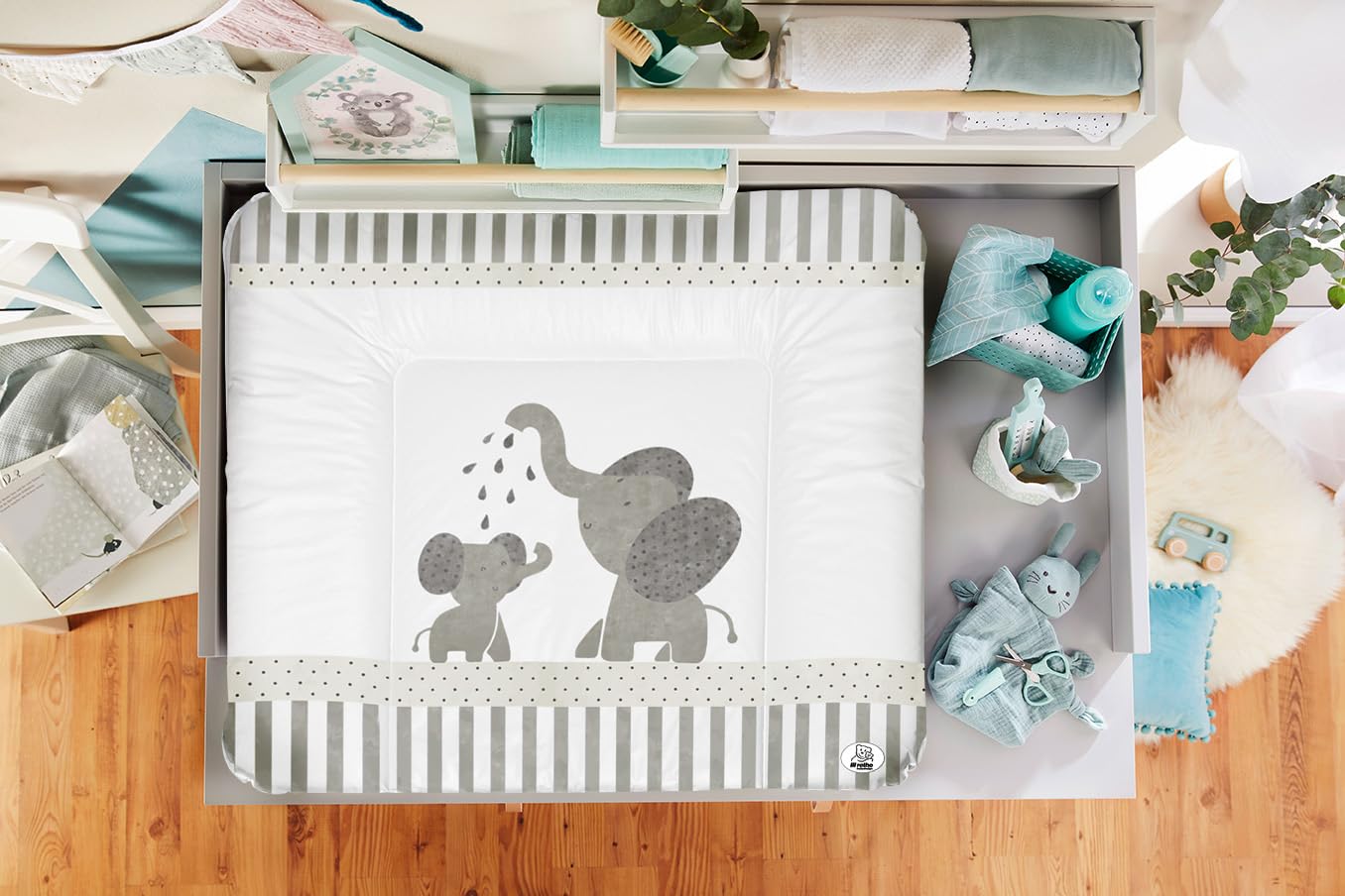 rotho-babydesign-wickelauflage-breit-85x72-waldtiere-wickeln image 8