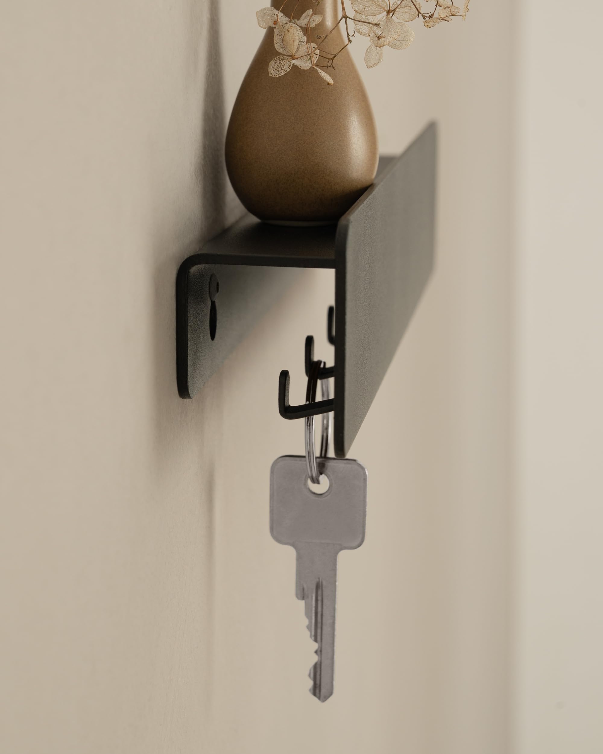 kazai-kian-schl-sselbrett-schwarz-schl-sselhalter-mit-ablage-metall image 7
