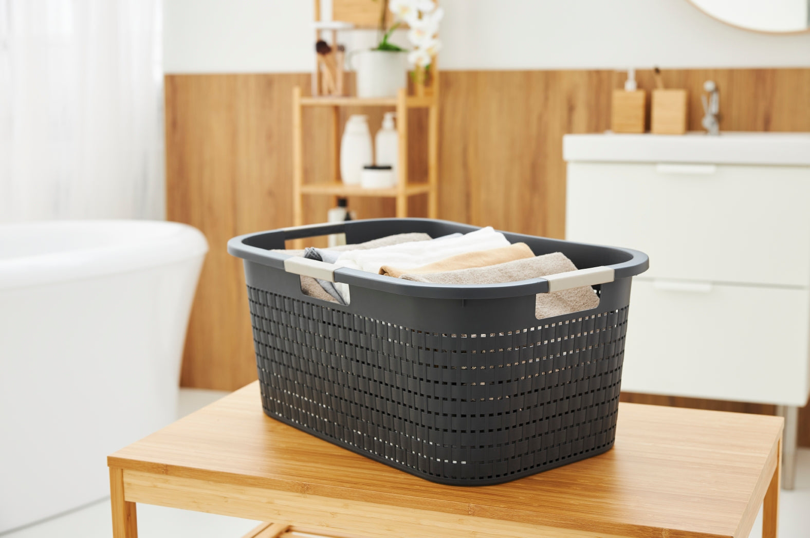 rotho-country-w-schekorb-40l-anthrazit-rattan-mit-griffen image 2