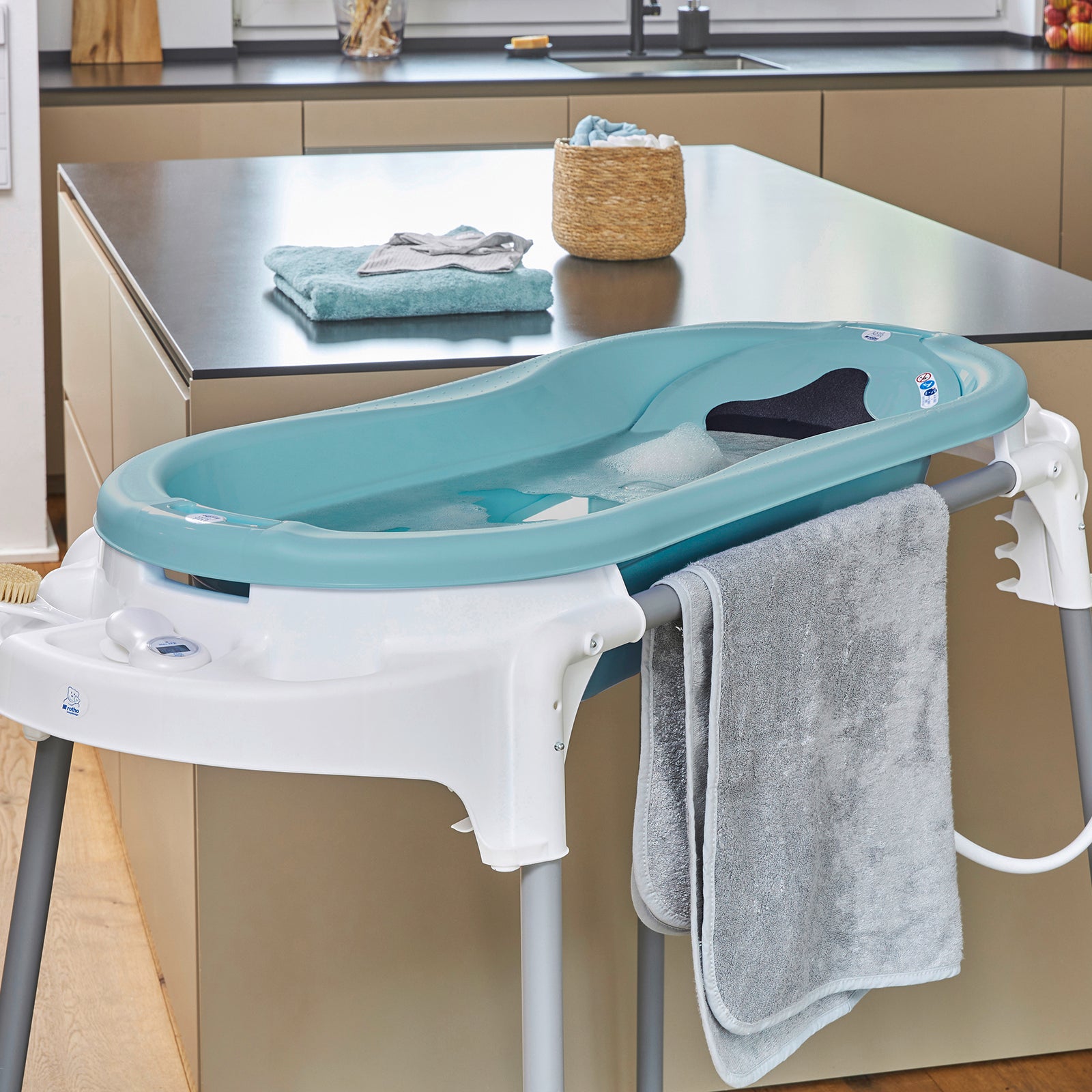 rotho-babydesign-top-xtra-babybadewanne-babywanne-wei image 8